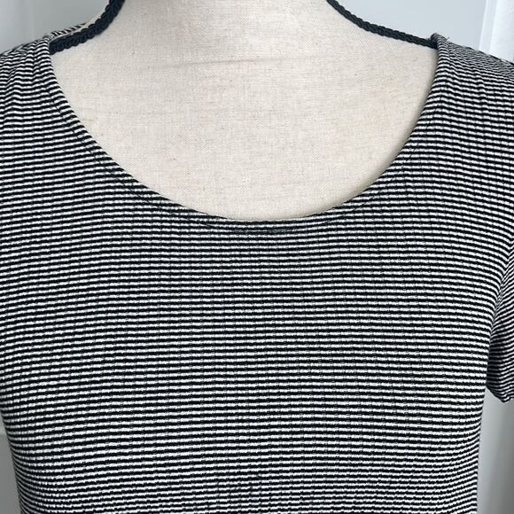 So soft and comfy Philosophy dress in soft tshirt fabric. - Picture 2 of 6